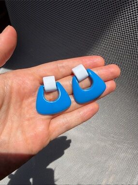 Bold Blue Resin Drop Earrings with White Accents